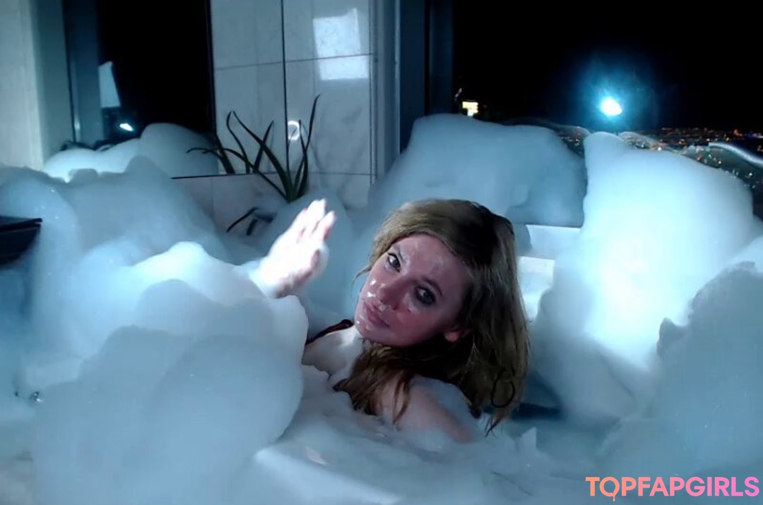 Foto di nudo di fuga di OnlyFans di Alexis Kline #296