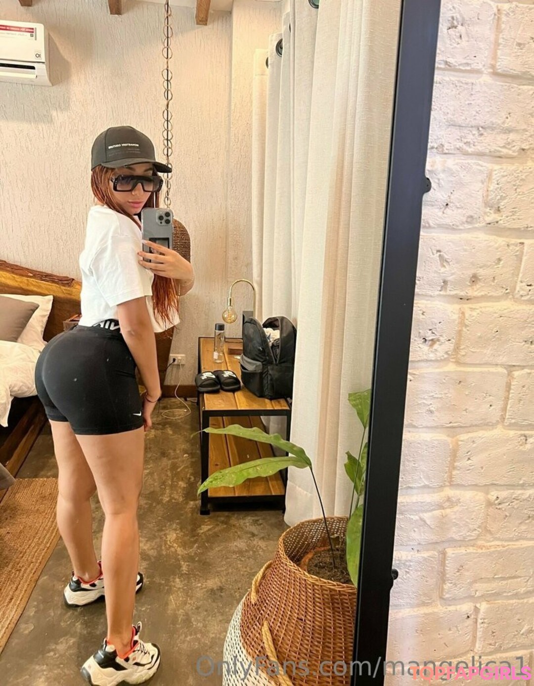 Foto di nudo di fuga di OnlyFans di Cute Molly18 #58