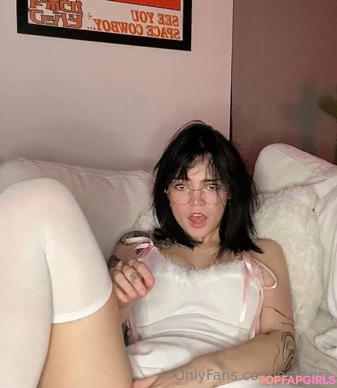 Foto di nudo di fuga di OnlyFans di Essaere #382