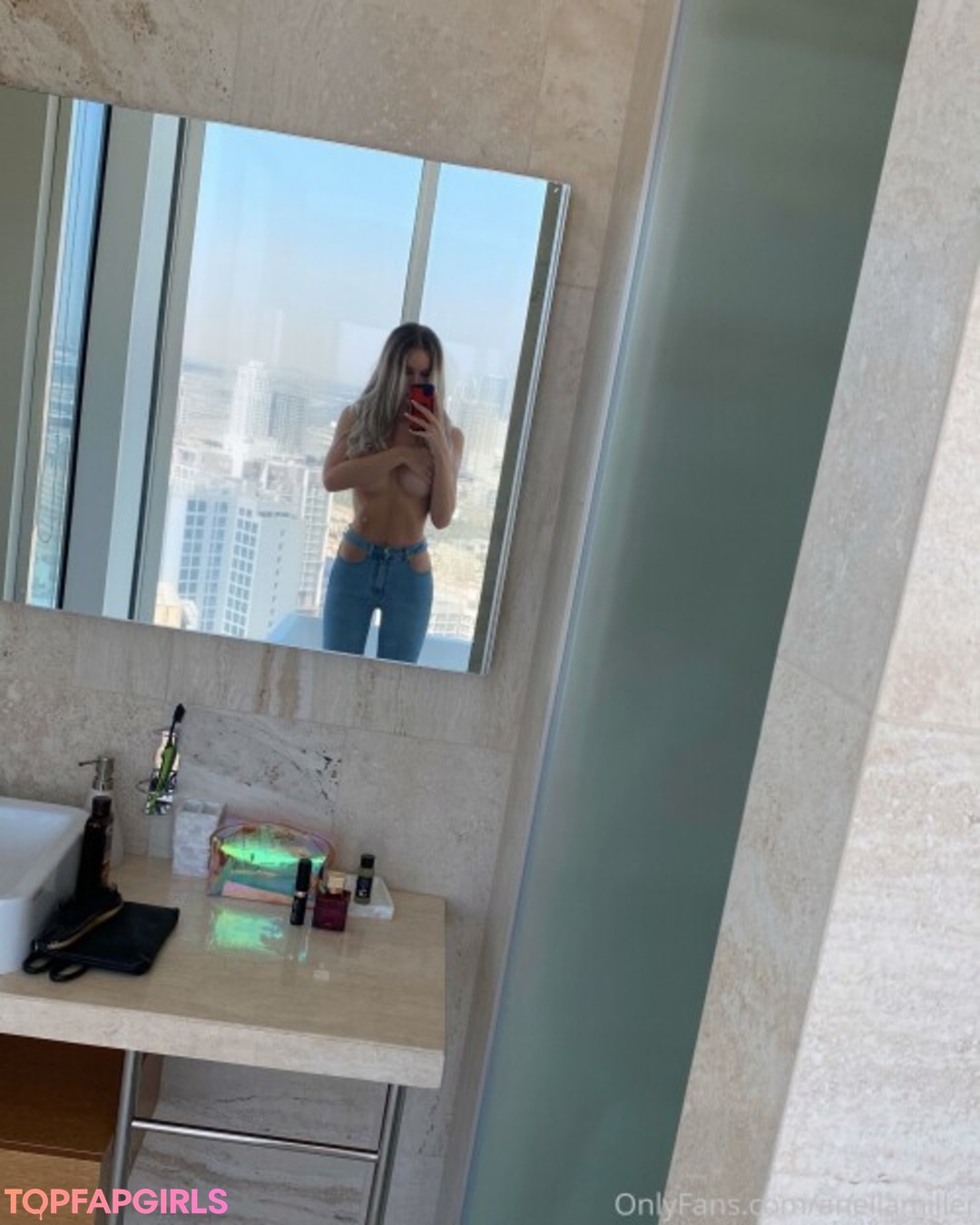 Foto di nudo di fuga di OnlyFans di Anella Miller #105