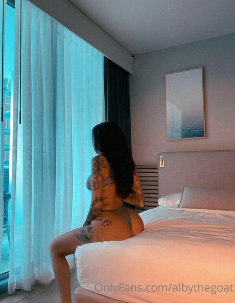 Foto di nudo di fuga di OnlyFans di Albythegoat