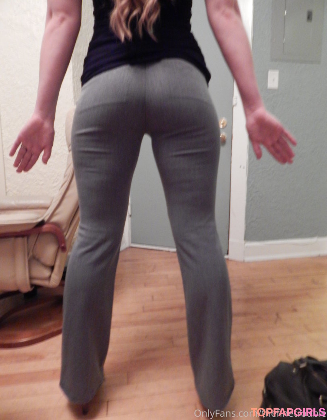 Foto di nudo di fuga di OnlyFans di Thefinetrouble #199