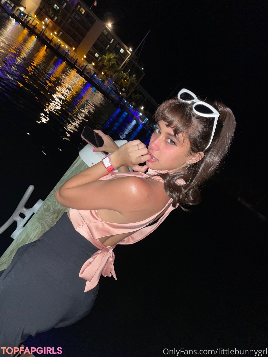 Foto di nudo di fuga di OnlyFans di Little Bunny #301