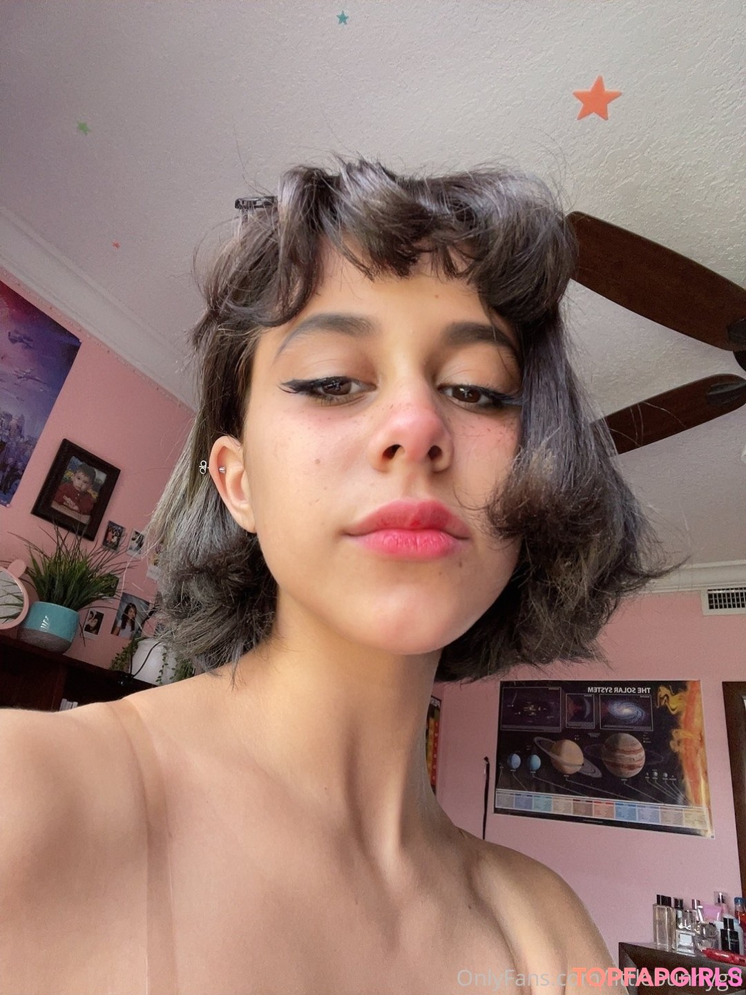Foto di nudo di fuga di OnlyFans di Little Bunny #378