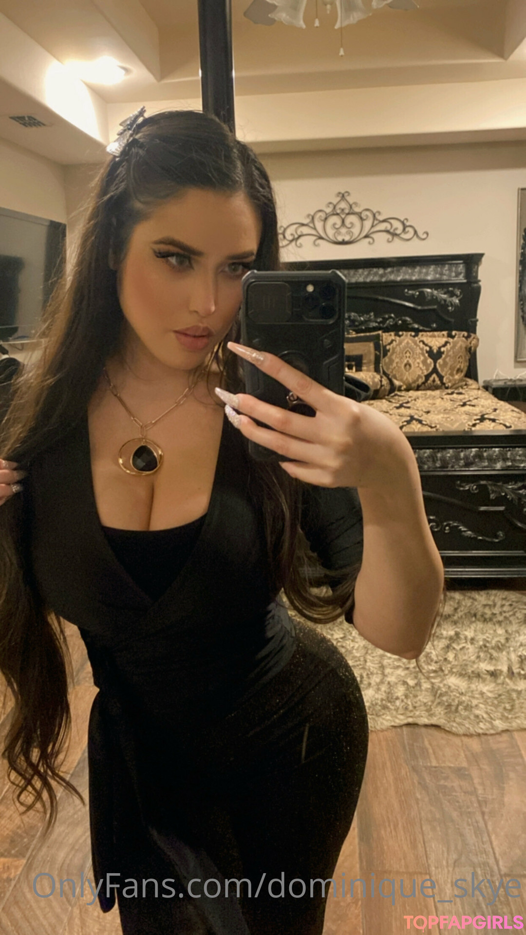 Foto di nudo di fuga di OnlyFans di Dominique Skye #23