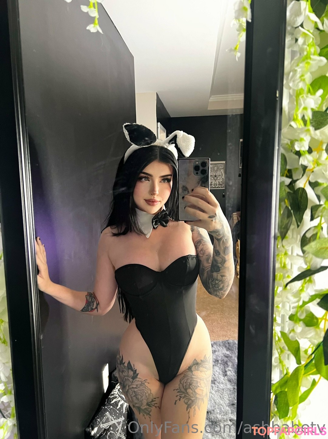 Foto di nudo di fuga di OnlyFans di Ashley Banks #104