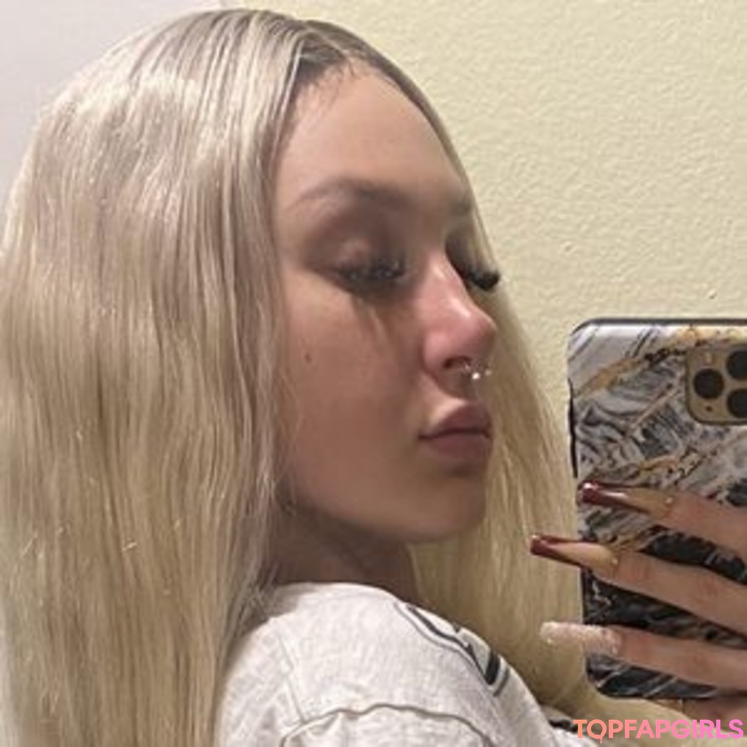 Foto di nudo di fuga di OnlyFans di Skylar Vox #72