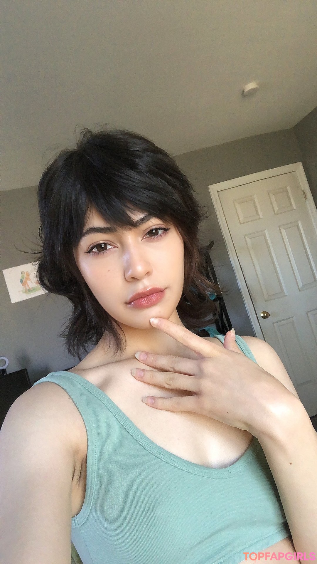 Foto di nudo di fuga di OnlyFans di Betas Inferno #454