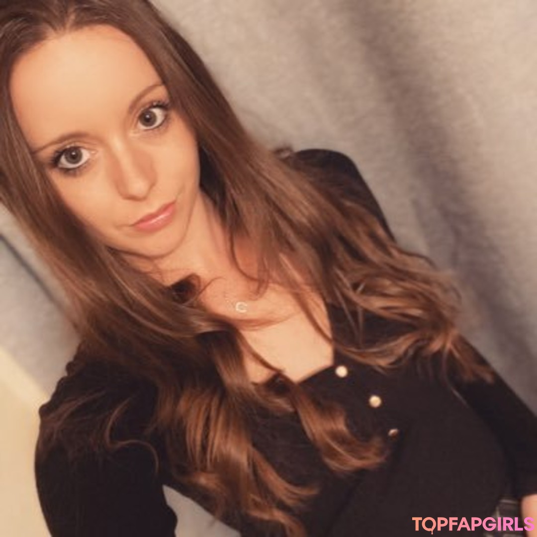 Foto di nudo di fuga di OnlyFans di Nadia Foxx #13