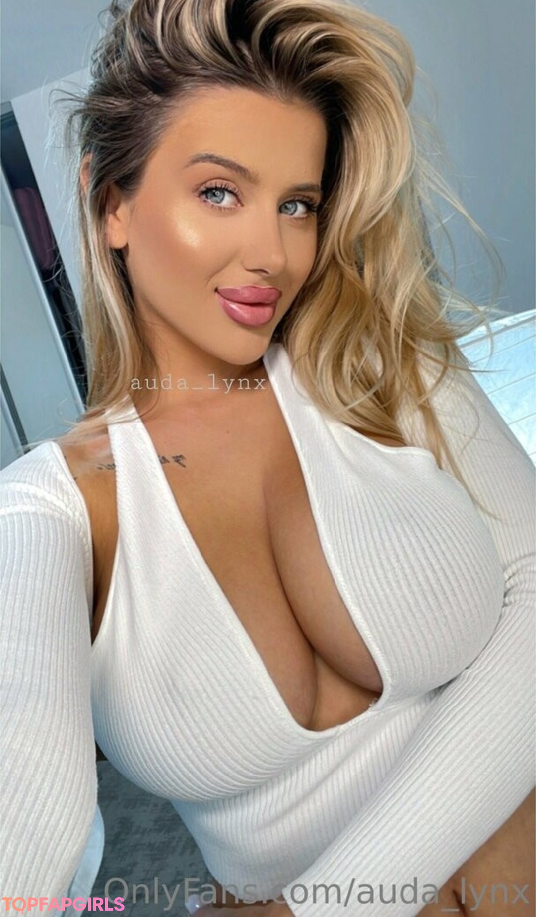 Foto di nudo di fuga di OnlyFans di Murka #307