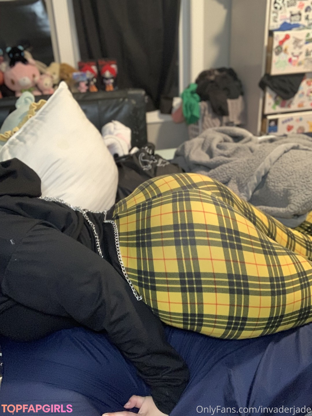 Foto di nudo di fuga di OnlyFans di Invader Jade #220