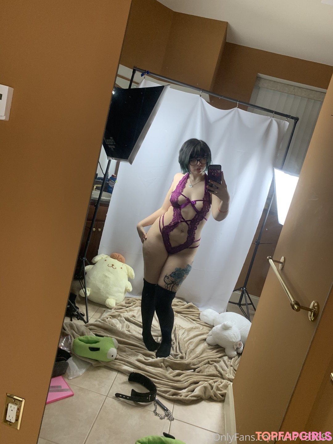 Foto di nudo di fuga di OnlyFans di Invader Jade #395