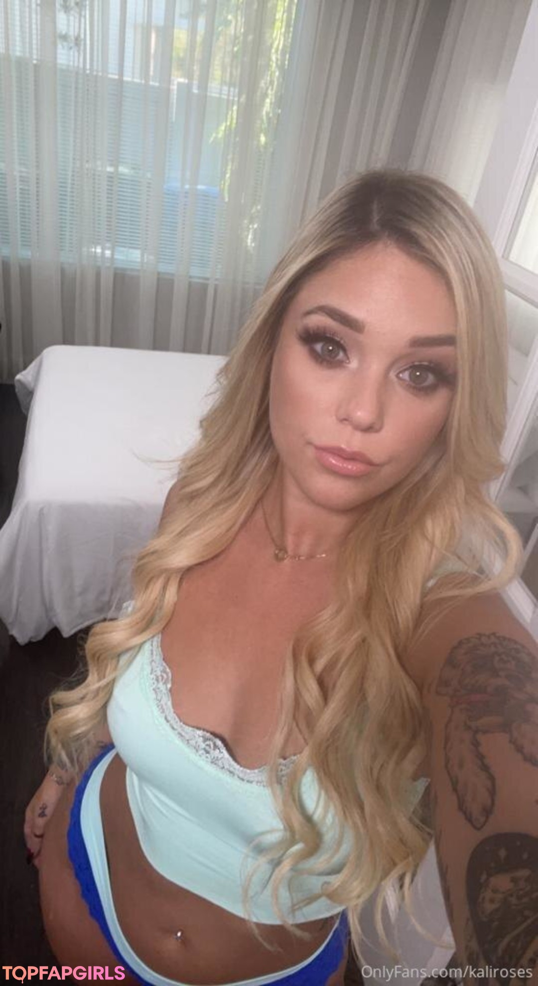 Foto di nudo di fuga di OnlyFans di Kali Roses #127