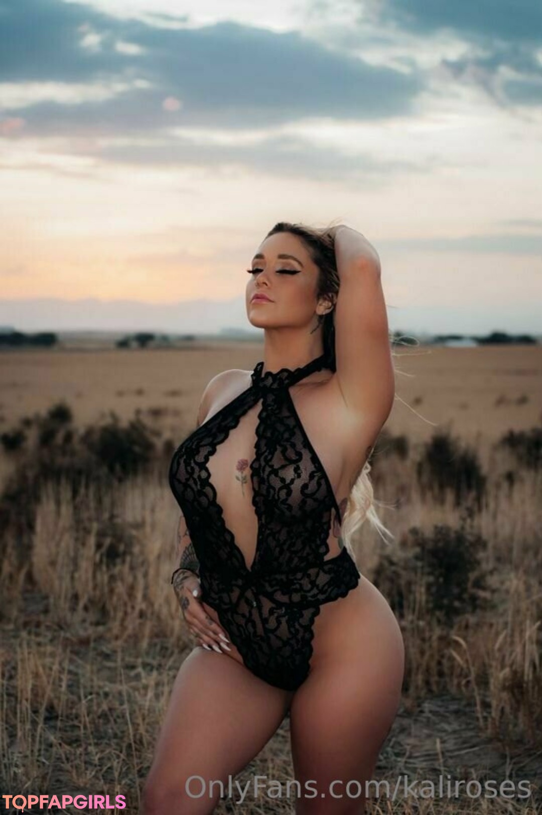 Foto di nudo di fuga di OnlyFans di Kali Roses #139