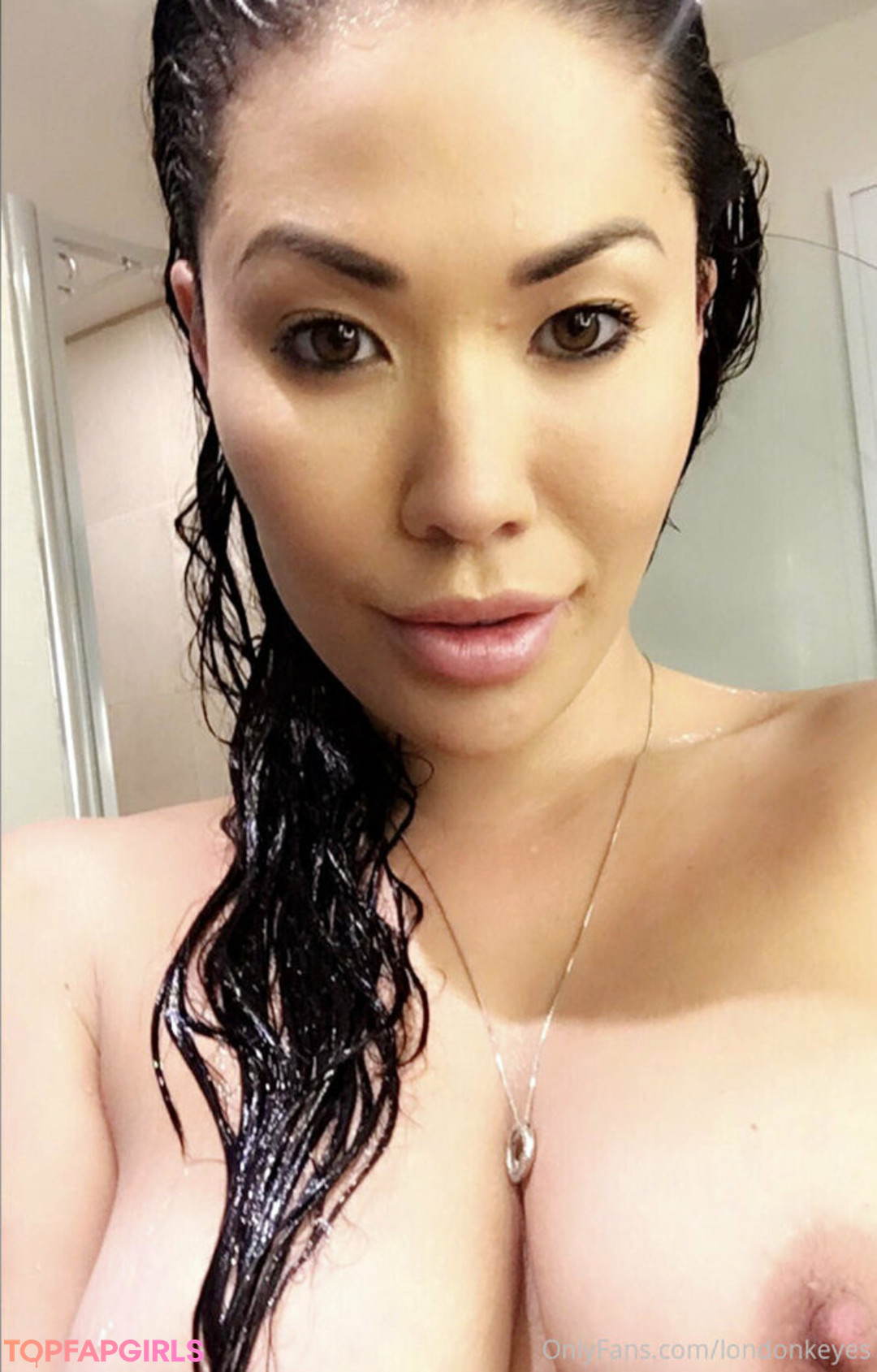 Foto di nudo di fuga di OnlyFans di London Keyes #188