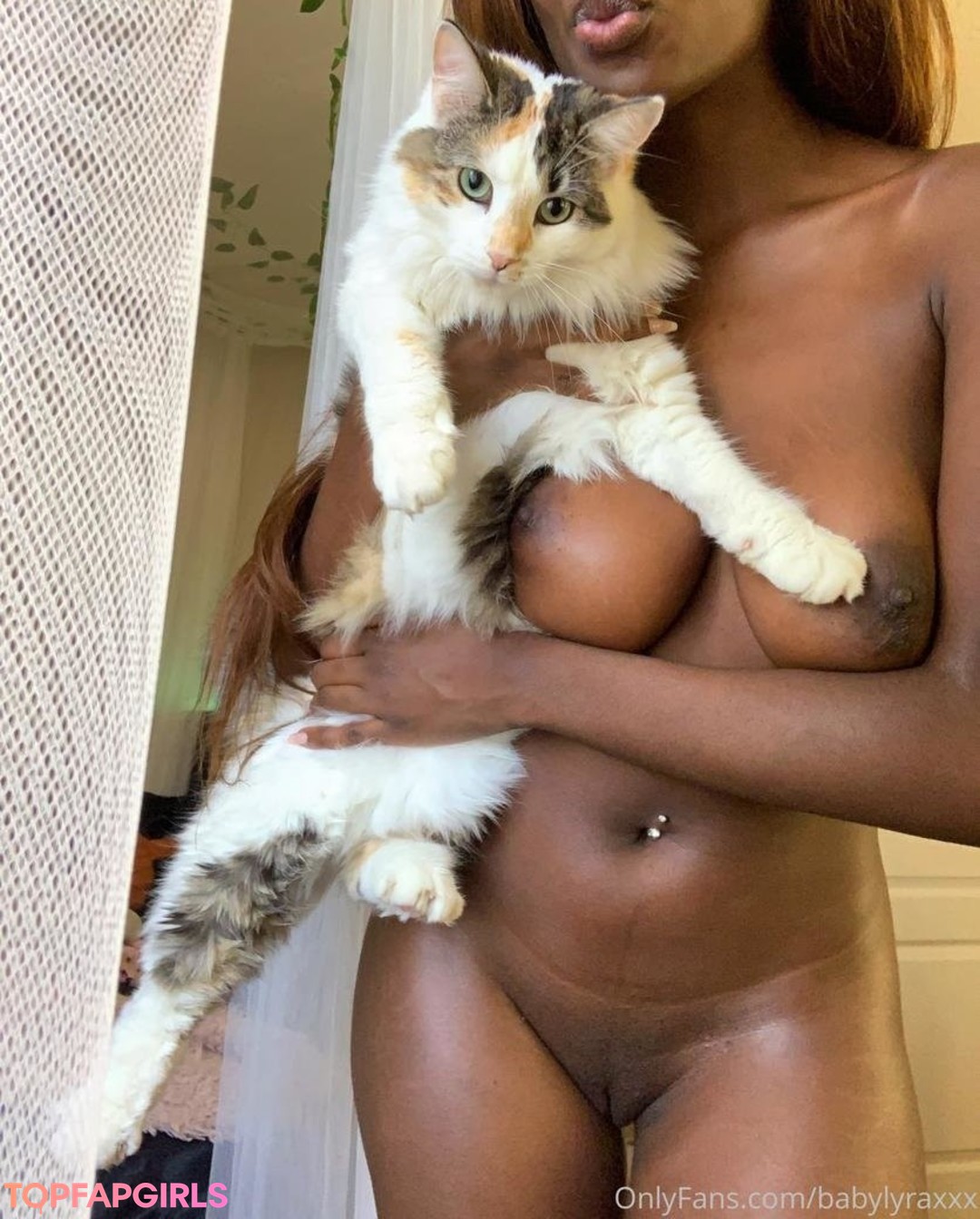 Foto di nudo di fuga di OnlyFans di Lyra Amorr #44