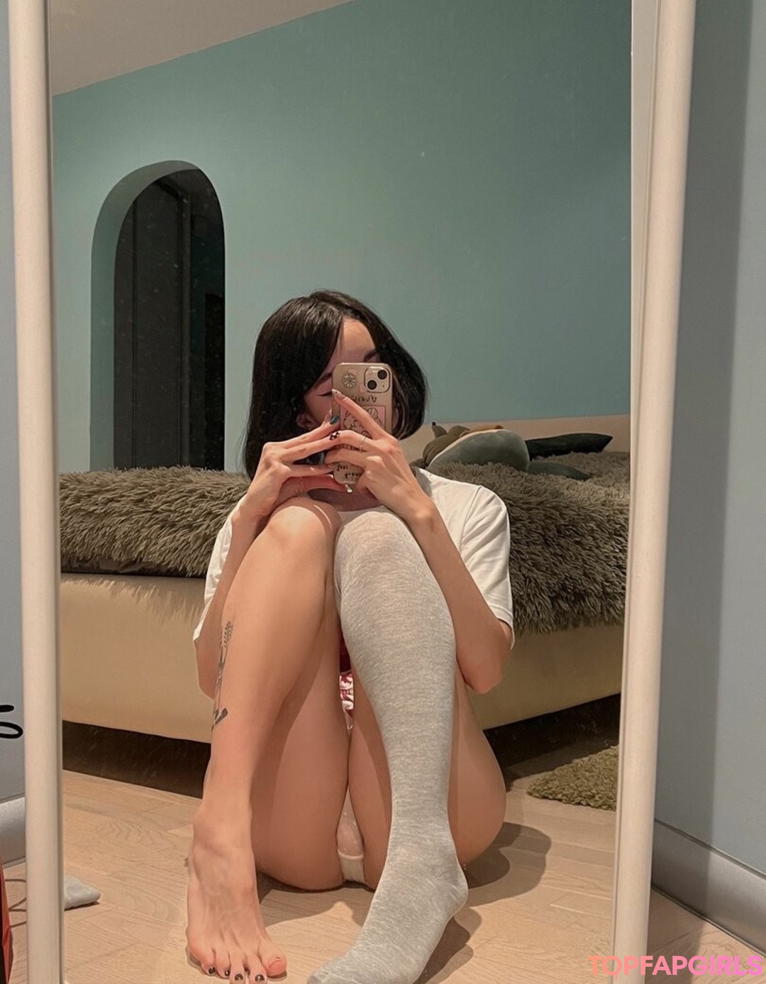Foto di nudo di fuga di OnlyFans di Loona #1110