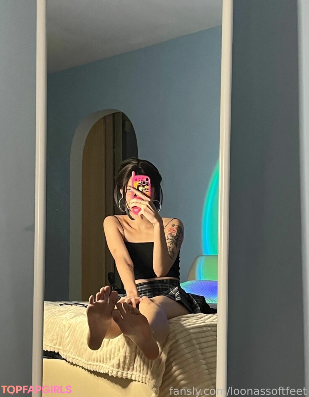Foto di nudo di fuga di OnlyFans di Loona #1410
