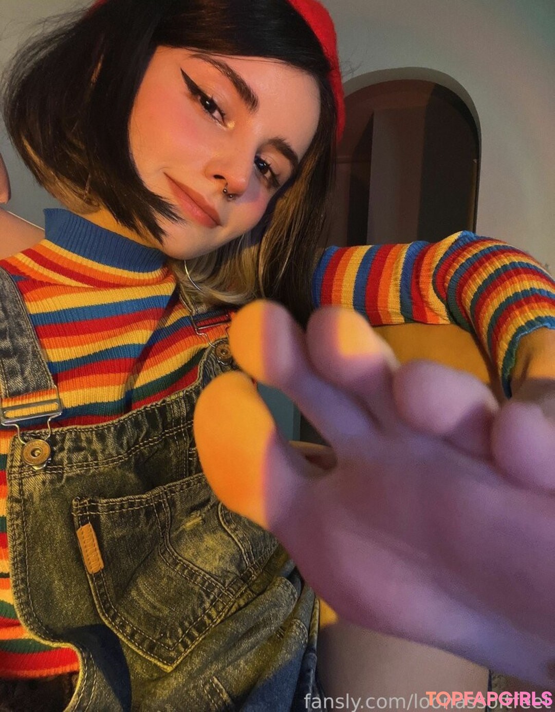 Foto di nudo di fuga di OnlyFans di Loona #1417