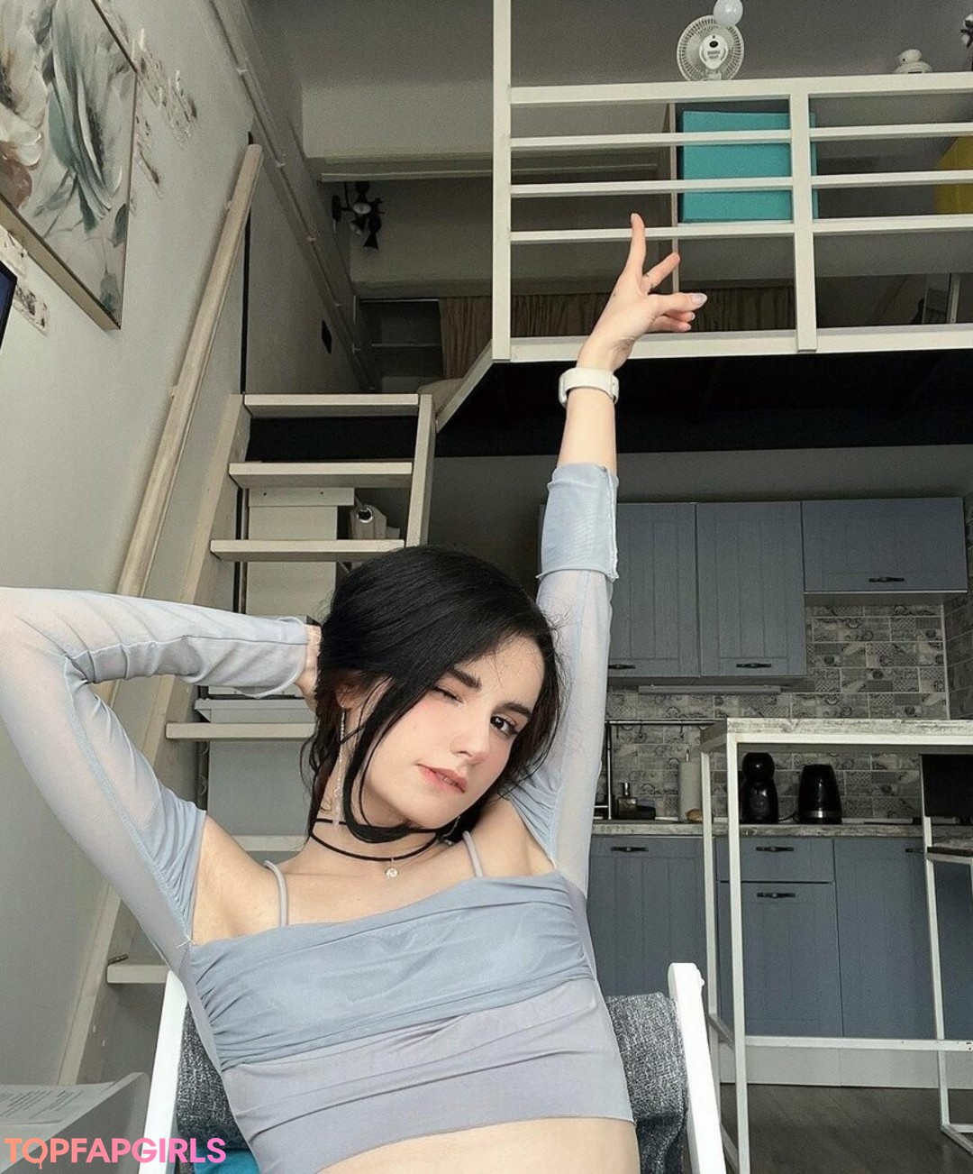 Foto di nudo di fuga di OnlyFans di Loona #1602