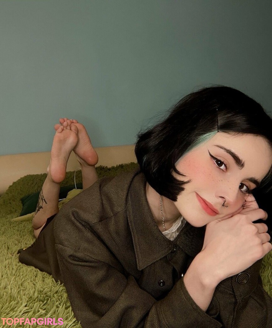 Foto di nudo di fuga di OnlyFans di Loona #403