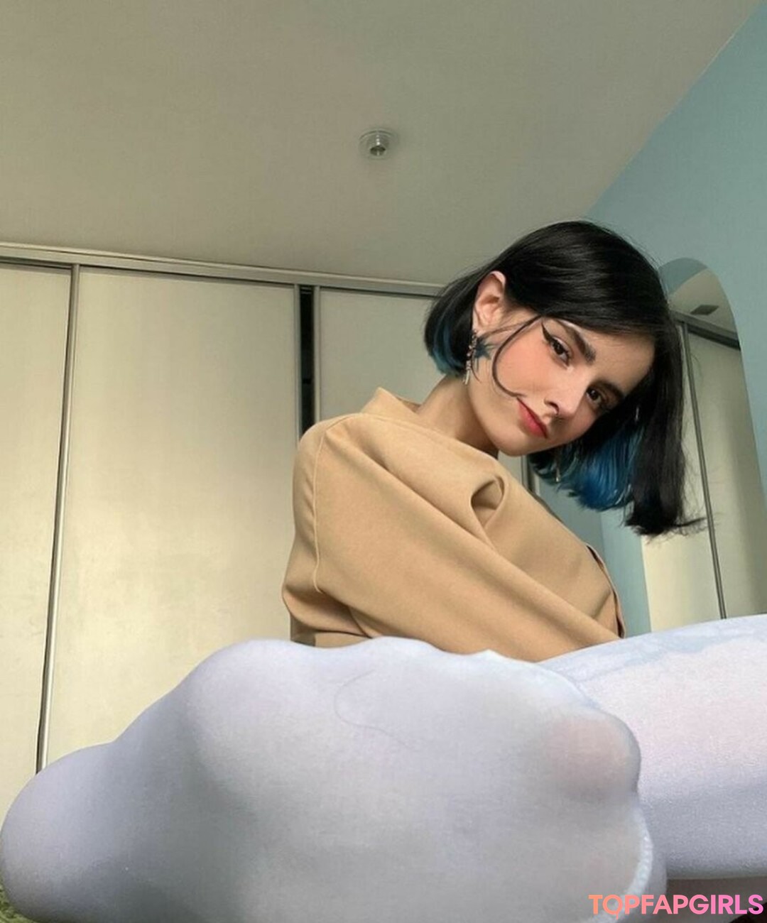 Foto di nudo di fuga di OnlyFans di Loona #487