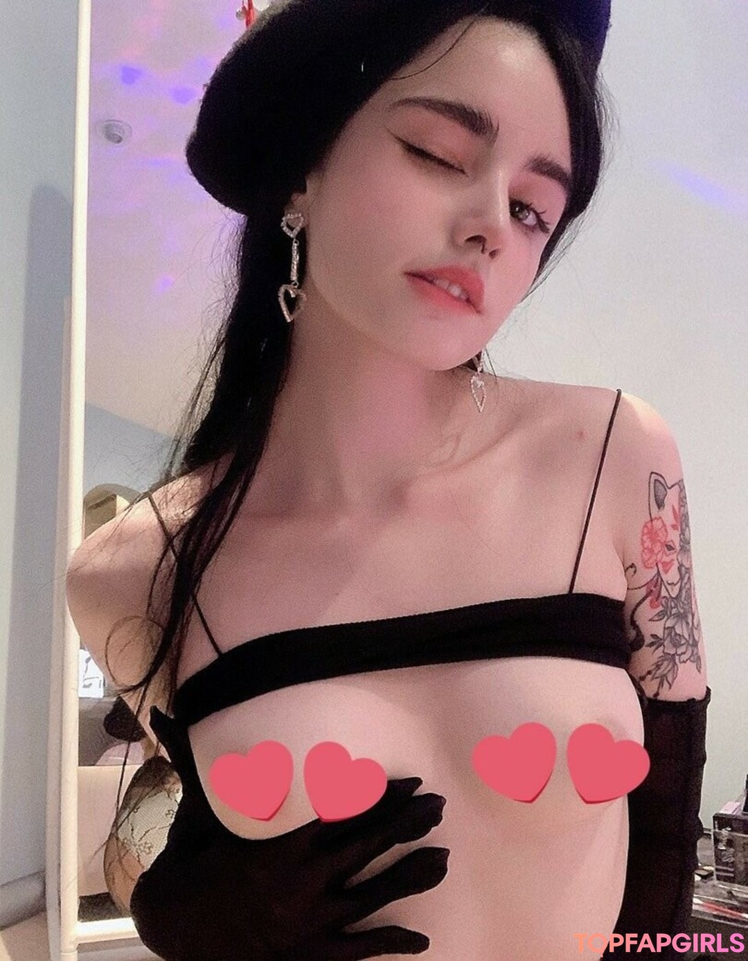 Foto di nudo di fuga di OnlyFans di Loona #563