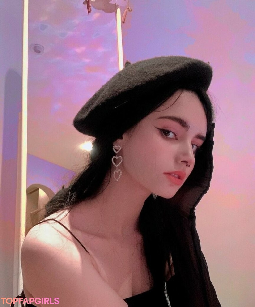 Foto di nudo di fuga di OnlyFans di Loona #607