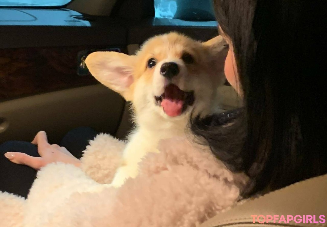 Foto di nudo di fuga di OnlyFans di Loona #706