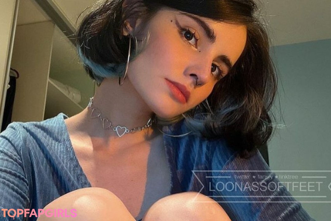 Foto di nudo di fuga di OnlyFans di Loona #778