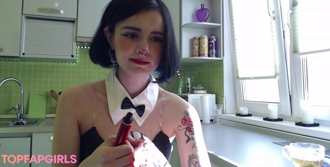 Foto di nudo di fuga di OnlyFans di Loona #959