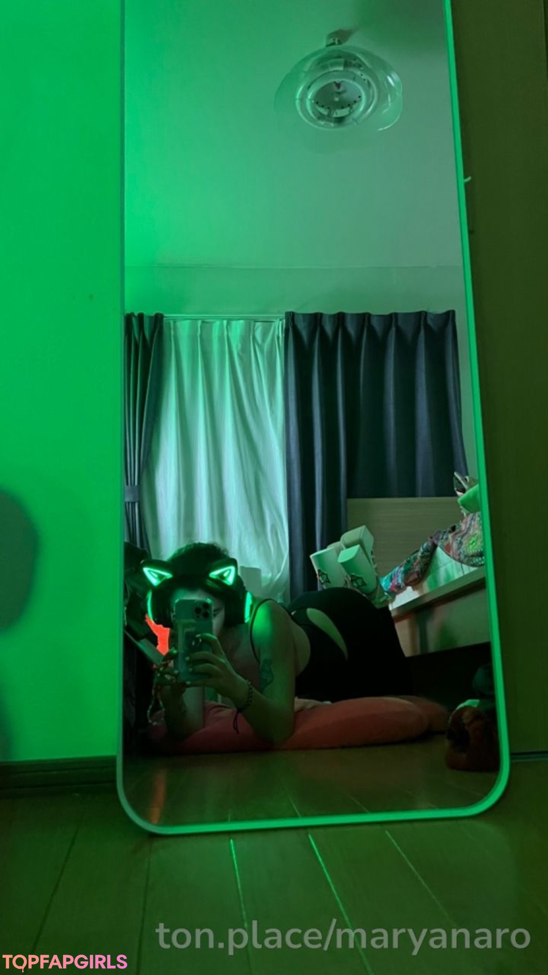 Foto di nudo di fuga di OnlyFans di Maryana Ro #19