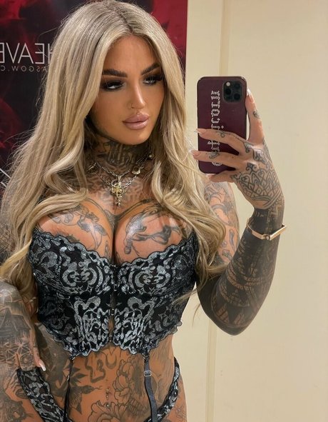 Foto di nudo di fuga di OnlyFans di Callie