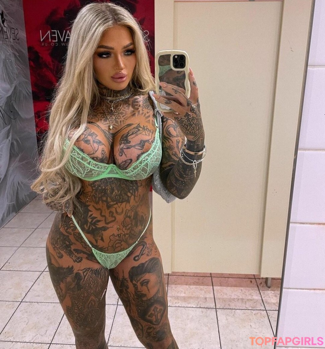 Foto di nudo di fuga di OnlyFans di Callie #142