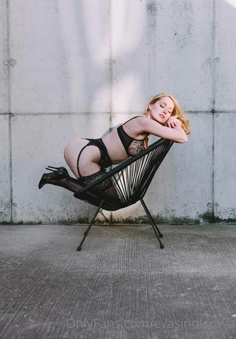 Foto di nudo di fuga di OnlyFans di Eva Sindlerova
