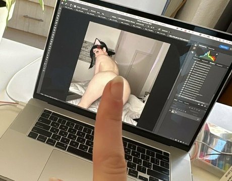 Foto di nudo di fuga di OnlyFans di Cornkitten