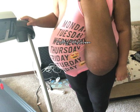 Foto di nudo di fuga di OnlyFans di Xobigtittyqueen