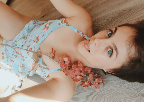 Foto di nudo di fuga di OnlyFans di Lilukilla