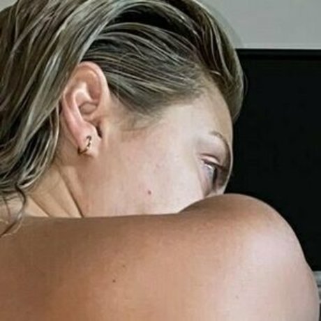 Foto di nudo di fuga di OnlyFans di Jp
