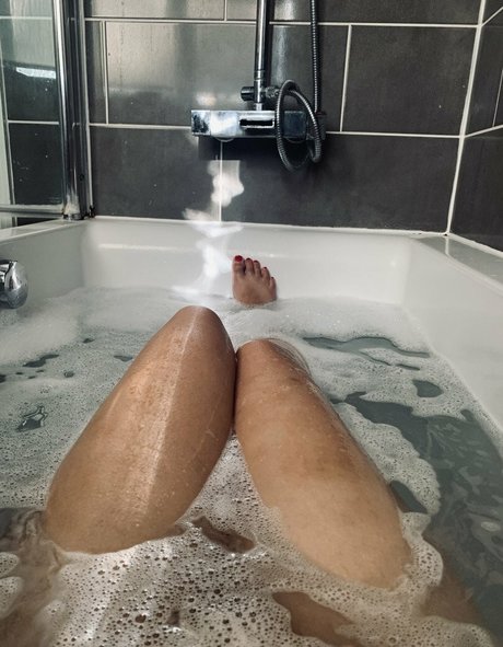Foto di nudo di fuga di OnlyFans di Sophia Knight
