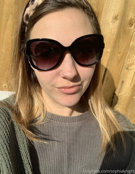 Foto di nudo di fuga di OnlyFans di Sophia Knight