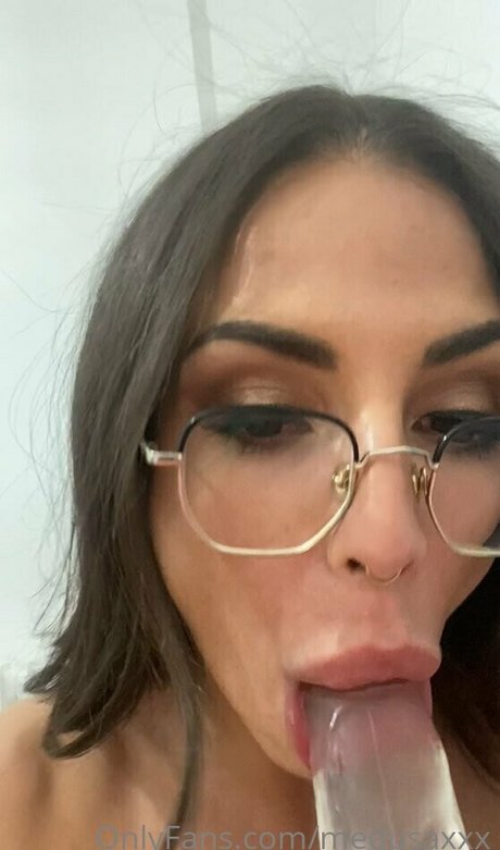 Foto di nudo di fuga di OnlyFans di Medusaxxx