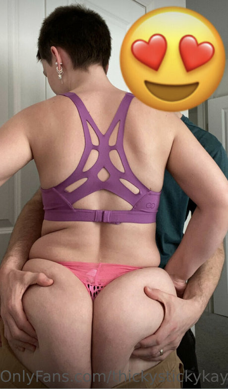 Foto di nudo di fuga di OnlyFans di Mama Claxton