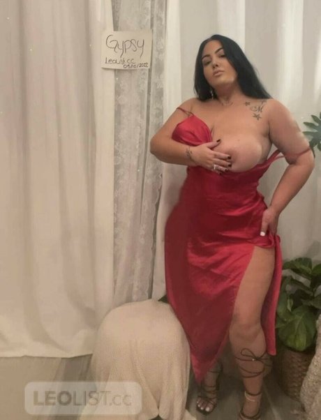 Foto di nudo di fuga di OnlyFans di Mimiko Divine