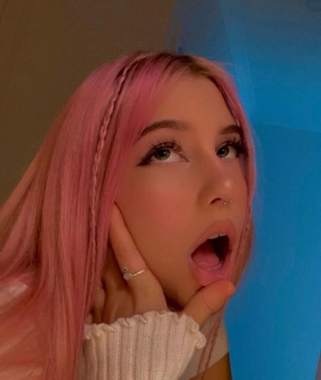 Foto di nudo di fuga di OnlyFans di Skyebbi