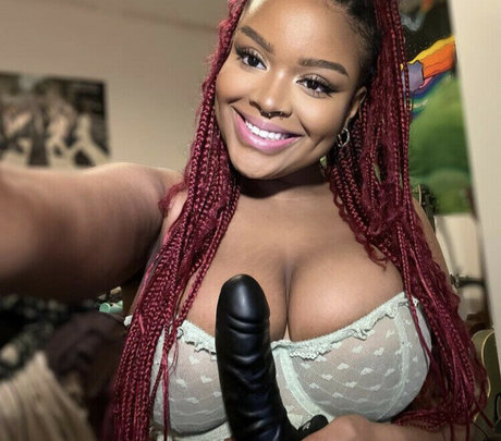 Foto di nudo di fuga di OnlyFans di Hell0kittyevie