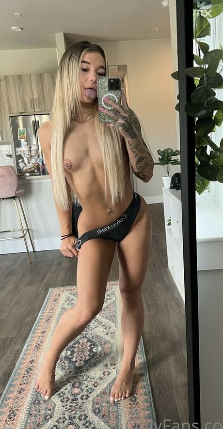 Foto di nudo di fuga di OnlyFans di Shelbyfitt