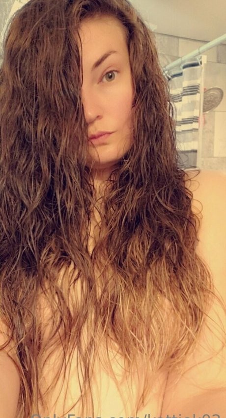 Foto di nudo di fuga di OnlyFans di Kattiek02