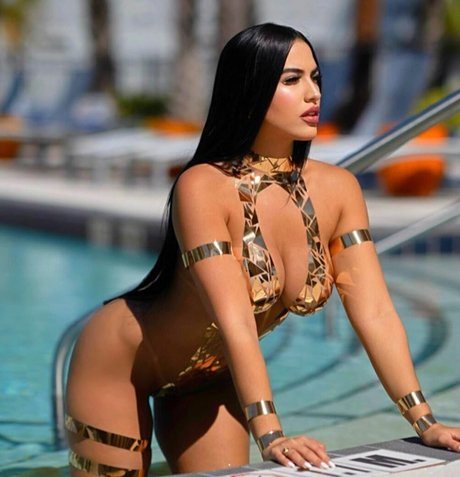 Melany Fernandez