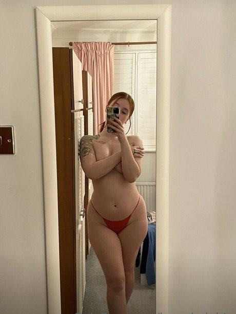 Foto di nudo di fuga di OnlyFans di Jessgreenashh